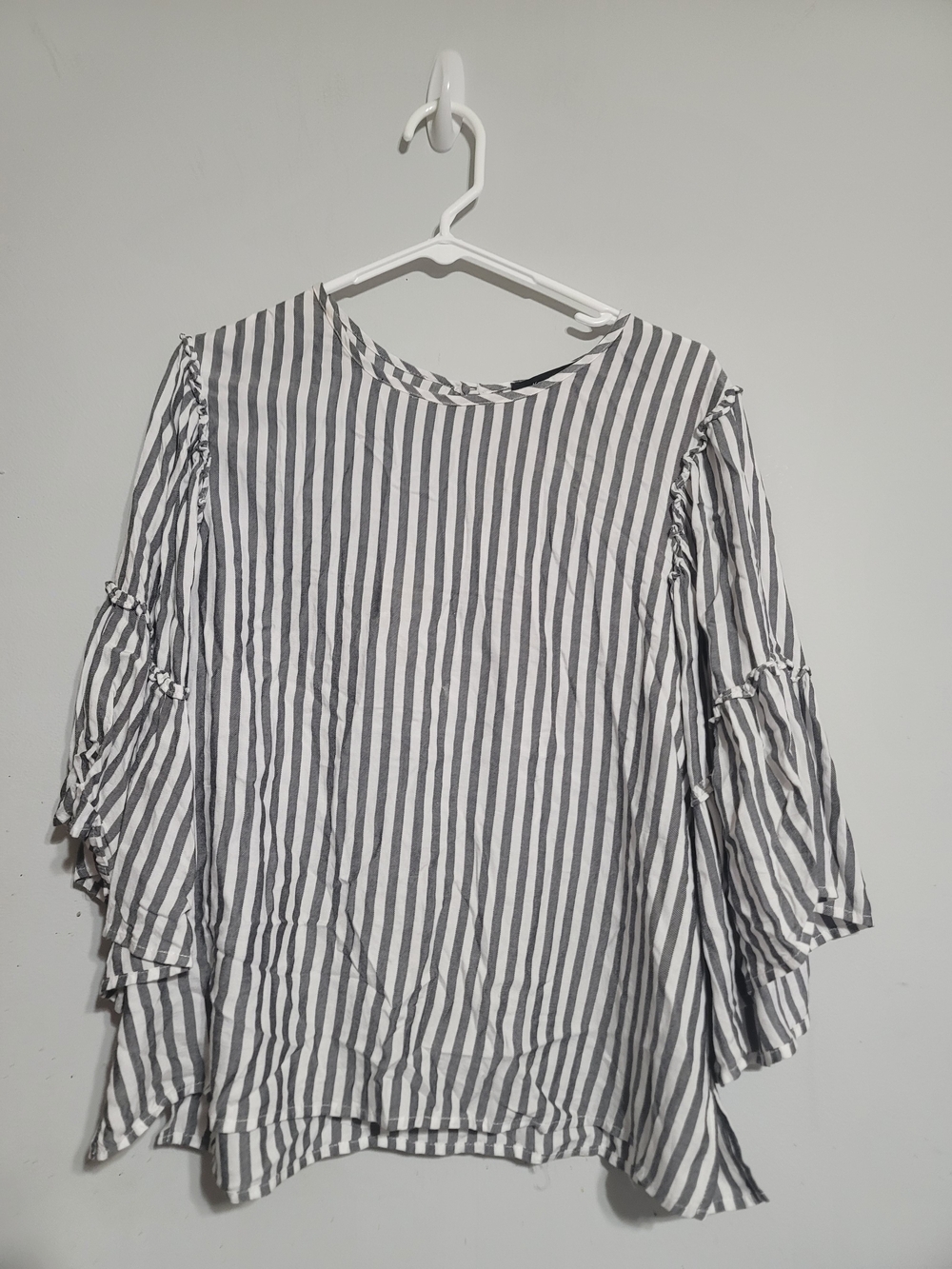 Karen Kane Womens Top Size XL White Navy Stripes Bell Sleeves Nautical Preppy